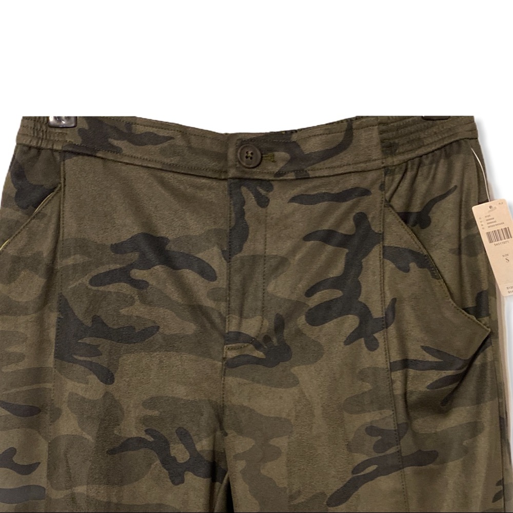 Anthropologie Rowan Sueded Camo Jogger Pants - Picture 5 of 10